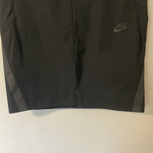 NWT Nike Sportswear Tech Business Athletic Women’s Black Pencil Skirt Size Small - Picture 7 of 10